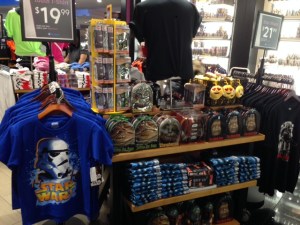 Star Wars at Hudson News in JFK Airport Thanksgiving weekend